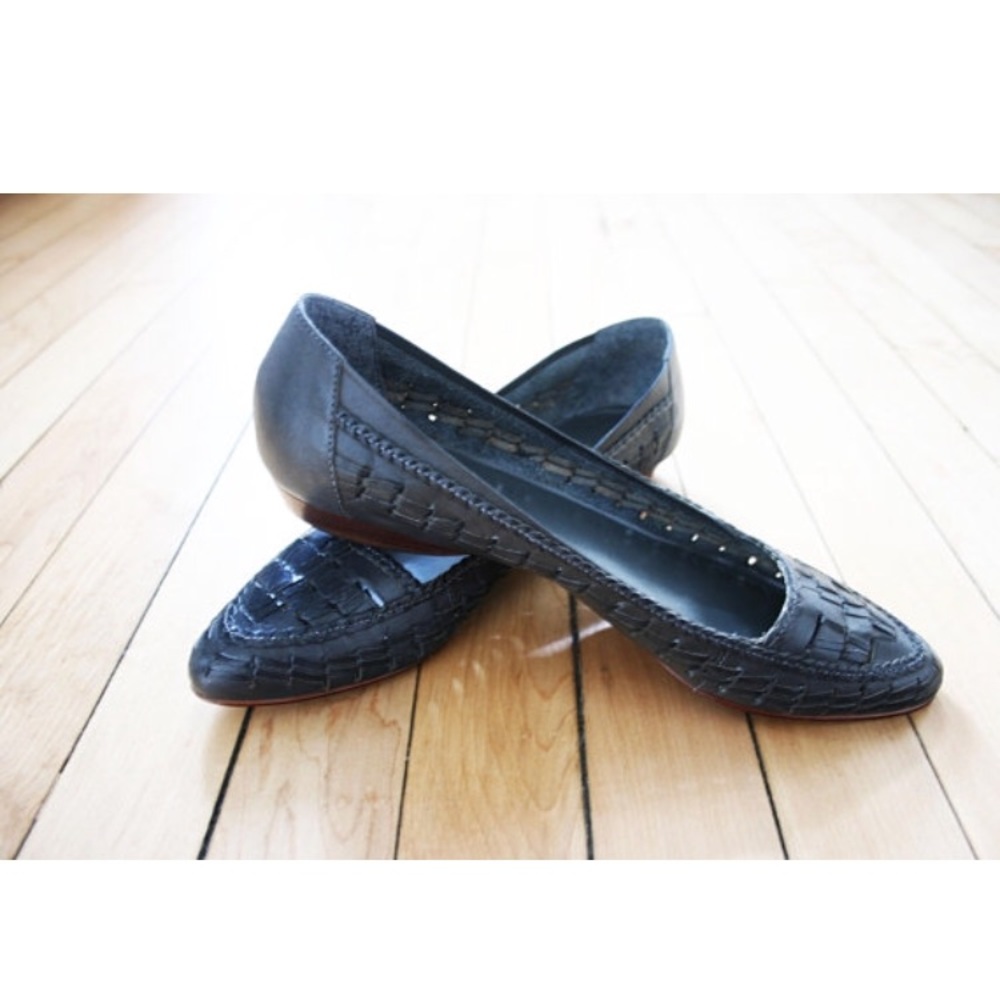 VTG - Calico 1980's Vintage Blue Woven Slip Ons